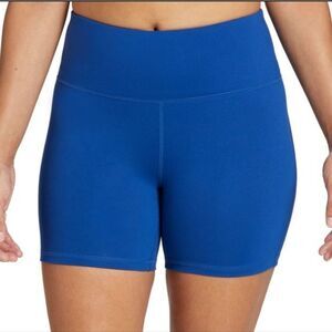 DSG women's core performance shorts size XL